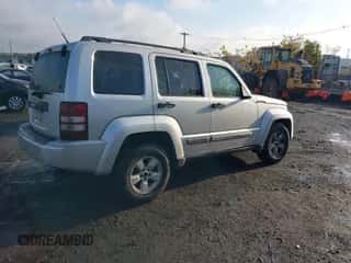 2011 Jeep Liberty Sport with VIN 1J4PN2GKXBW516850, listed as a IAAI auction lot 43520931 with 111,079 mi miles and . Bid and sale history available at DreamBid. Image 4.