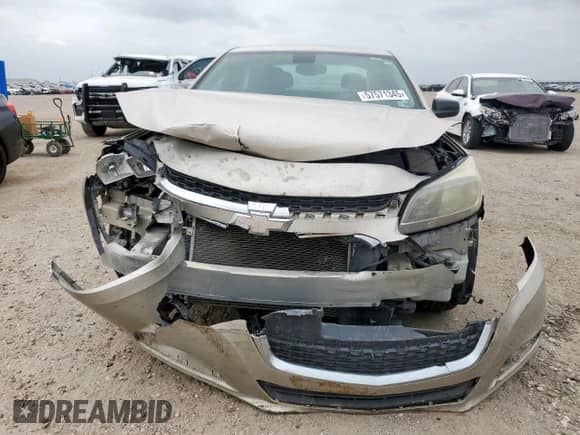 2015 Chevrolet Malibu LS z VIN 1G11B5SL5FF202866, wystawiony jako Copart lot #57571345 z przebiegiem 165 929 mil mil oraz Szkoda całkowita • Salvage title. Historia ofert i sprzedaży dostępna na DreamBid. Obrazek 5.