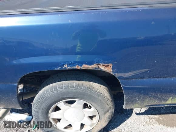 2004 Chevrolet Silverado 1500 LS с VIN 2GCEC19T141378869, выставлен на аукционе IAAI как лот 43322027 с пробегом 114 544 миль миль и . История ставок и продаж доступна на DreamBid. Изображение 12.
