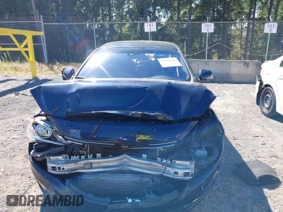 2015 Volvo S60 T5 Drive-E Premier with VIN YV126MFB5F1299795, listed as a IAAI auction lot 43052703 with 100,066 mi miles and . Bid and sale history available at DreamBid. Image 12.