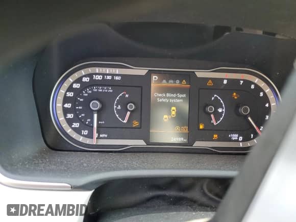 2024 Hyundai Tucson SEL with VIN 5NMJBCDE4RH351190, listed as a Copart auction lot 84248965 with 24,989 mi miles and Non repairable. Bid and sale history available at DreamBid. Image 9.