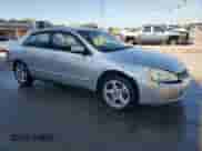 2003 Honda Accord EX with VIN 1HGCM56643A123293, listed as a Copart auction lot 81198935 with 283,638 mi miles and Salvage title. Bid and sale history available at DreamBid. Image 4.