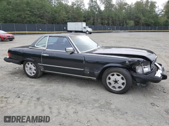1980 Mercedes-Benz SL с VIN WDB10704412063016, выставлен на аукционе Copart как лот 84565815 с пробегом 154 313 миль миль и Списание • Salvage title. История ставок и продаж доступна на DreamBid. Изображение 4.