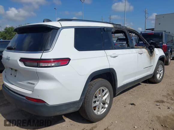 2022 Jeep Grand Cherokee Altitude с VIN 1C4RJKAG4N8617583, выставлен на аукционе IAAI как лот 42367120 с пробегом Не указан миль и . История ставок и продаж доступна на DreamBid. Изображение 4.