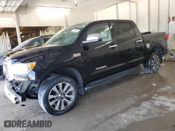 2010 Toyota Tundra Limited z VIN 5TFHY5F17AX146784, wystawiony jako Copart lot #61340205 z przebiegiem 111 876 mil mil oraz Szkoda całkowita • Salvage title. Historia ofert i sprzedaży dostępna na DreamBid. Obrazek 1.
