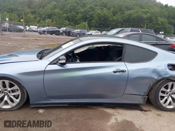 2015 Hyundai Genesis Coupe 3.8L Base с VIN KMHHT6KJ2FU126036, выставлен на аукционе IAAI как лот 42756710 с пробегом 58 419 миль миль и . История ставок и продаж доступна на DreamBid. Изображение 15.