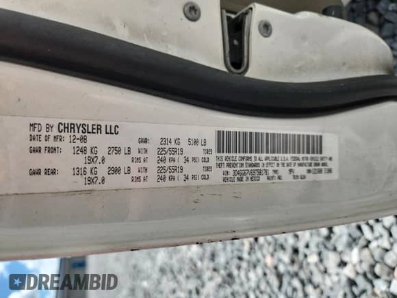 2009 Dodge Journey R/T with VIN 3D4GG67V69T581781, listed as a Copart auction lot 67990095 with 235,674 mi miles and Salvage title. Bid and sale history available at DreamBid. Image 13.