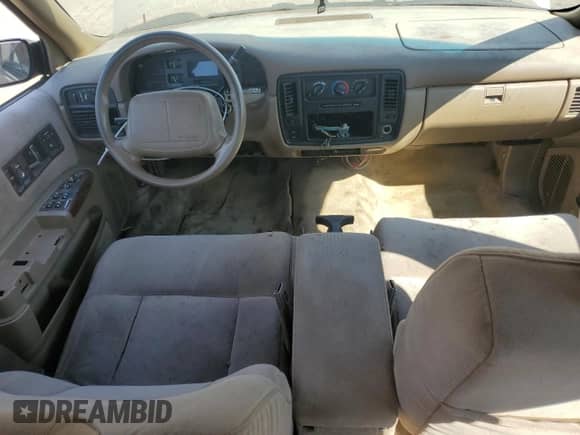 1996 Chevrolet Caprice 1SA Special Value с VIN 1G1BL52W0TR119710, выставлен на аукционе Copart как лот 72056655 с пробегом Не указан миль и Чистый • Clean title. История ставок и продаж доступна на DreamBid. Изображение 8.