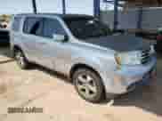 2015 Honda Pilot EX z VIN 5FNYF3H4XFB034371, wystawiony jako Copart lot #59754045 z przebiegiem 159 431 mil mil oraz Czysty tytuł • Clean title. Historia ofert i sprzedaży dostępna na DreamBid. Obrazek 4.