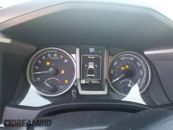 2022 Toyota Tacoma SR5 with VIN 3TMAZ5CN3NM192341, listed as a Copart auction lot 71441435 with 52,057 mi miles and Salvage title. Bid and sale history available at DreamBid. Image 9.