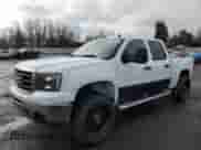 2011 GMC Sierra 1500 SL с VIN 3GTP2UEA2BG374934, выставлен на аукционе Copart как лот 43790295 с пробегом 80 197 миль миль и Списание • Salvage title. История ставок и продаж доступна на DreamBid. Изображение 1.