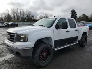 2011 GMC Sierra 1500 SL с VIN 3GTP2UEA2BG374934, выставлен на аукционе Copart как лот 43790295 с пробегом 80 197 миль миль и Списание • Salvage title. История ставок и продаж доступна на DreamBid. Изображение 1.