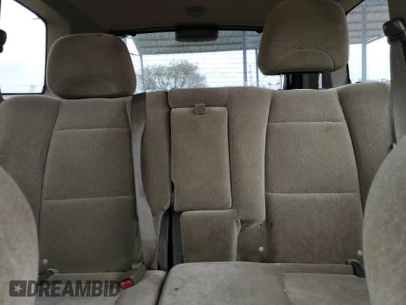 2004 Hyundai Santa Fe GLS с VIN KM8SC13D44U844329, выставлен на аукционе Copart как лот 72282944 с пробегом 209 430 миль миль и Списание • Salvage title. История ставок и продаж доступна на DreamBid. Изображение 10.