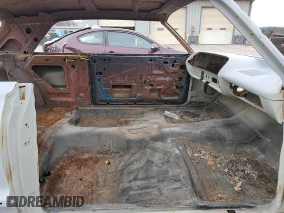 1963 Chevrolet Impala с VIN 31847B122571, выставлен на аукционе Copart как лот 45565345 с пробегом Не указан миль и Чистый • Clean title. История ставок и продаж доступна на DreamBid. Изображение 10.