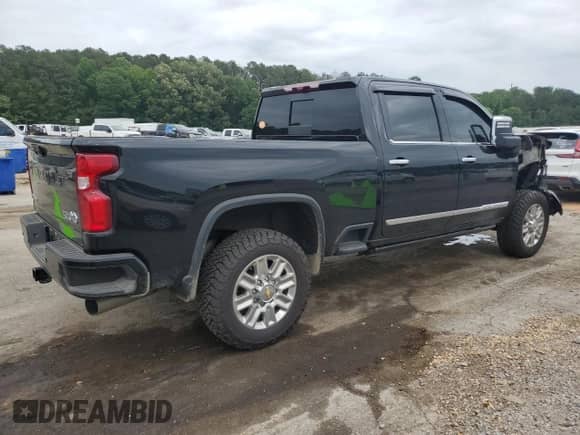 2024 Chevrolet Silverado 2500HD High Country с VIN 2GC4YREY0R1167134, выставлен на аукционе Copart как лот 57374095 с пробегом 8 585 миль миль и Списание • Salvage title. История ставок и продаж доступна на DreamBid. Изображение 3.
