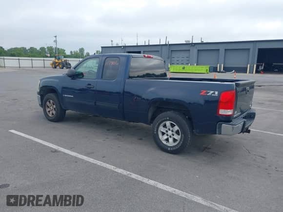 2007 GMC Sierra 1500 SLE2 с VIN 2GTEK19J071659633, выставлен на аукционе IAAI как лот 42963862 с пробегом 157 406 миль миль и . История ставок и продаж доступна на DreamBid. Изображение 3.