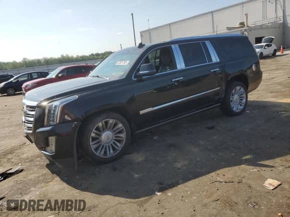 2016 Cadillac Escalade ESV Platinum z VIN 1GYS4KKJ9GR279415, wystawiony jako Copart lot #62921245 z przebiegiem 89 003 mil mil oraz Szkoda całkowita • Salvage title. Historia ofert i sprzedaży dostępna na DreamBid. Obrazek 1.