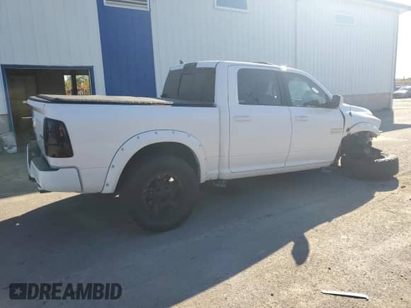 2018 Ram 1500 Sport с VIN 1C6RR7MT1JS120784, выставлен на аукционе Copart как лот 84884595 с пробегом 112 847 миль миль и На запчасти • Non repairable. История ставок и продаж доступна на DreamBid. Изображение 3.