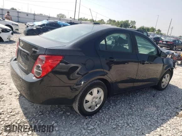 2015 Chevrolet Sonic LS with VIN 1G1JB5SH6F4128087, listed as a Copart auction lot 81680803 with 73,083 mi miles and Non repairable. Bid and sale history available at DreamBid. Image 3.