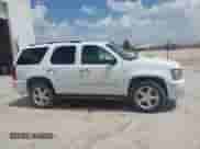 2010 Chevrolet Tahoe LS with VIN 1GNUCAE07AR286506, listed as a IAAI auction lot 43094593 with 234,553 mi miles and . Bid and sale history available at DreamBid. Image 13.