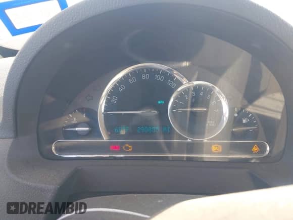 2011 Chevrolet HHR LS с VIN 3GNBAAFW0BS561129, выставлен на аукционе IAAI как лот 43243423 с пробегом 290 855 миль миль и . История ставок и продаж доступна на DreamBid. Изображение 7.