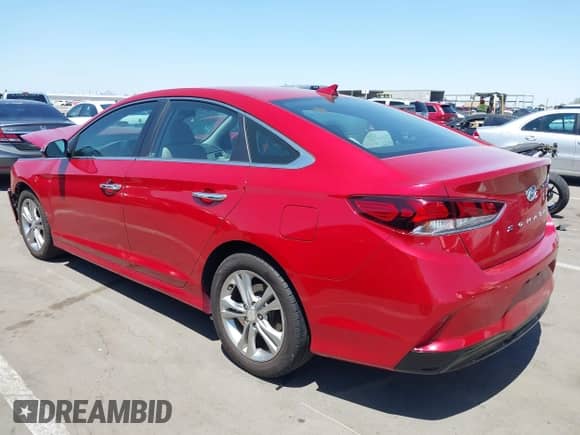 2018 Hyundai Sonata Limited с VIN 5NPE34AFXJH689704, выставлен на аукционе IAAI как лот 42540284 с пробегом 69 085 миль миль и . История ставок и продаж доступна на DreamBid. Изображение 3.