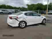 2015 Kia Optima LX с VIN KNAGM4A74F5566466, выставлен на аукционе Copart как лот 81994485 с пробегом 12 164 миль миль и Списание • Salvage title. История ставок и продаж доступна на DreamBid. Изображение 3.