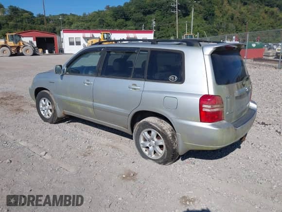 2002 Toyota Highlander с VIN JTEHF21A320069154, выставлен на аукционе IAAI как лот 43101971 с пробегом Не указан миль и . История ставок и продаж доступна на DreamBid. Изображение 3.
