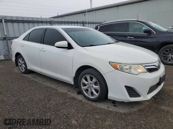 2012 Toyota Camry SE with VIN 4T1BF1FK7CU114043, listed as a Copart auction lot 86473625 with 317,574 mi miles and Salvage title. Bid and sale history available at DreamBid. Image 4.