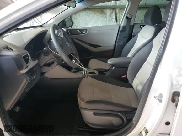 2018 Hyundai Ioniq Blue с VIN KMHC65LC0JU068058, выставлен на аукционе Copart как лот 70561415 с пробегом 217 713 миль миль и Чистый • Clean title. История ставок и продаж доступна на DreamBid. Изображение 7.