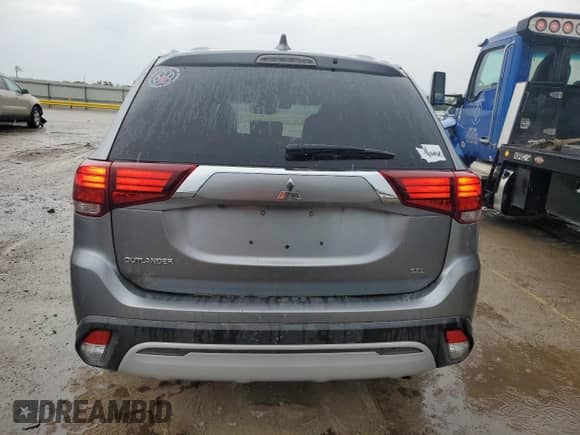 2020 Mitsubishi Outlander ES с VIN JA4AZ3A37LZ020941, выставлен на аукционе Copart как лот 71889465 с пробегом 92 420 миль миль и Списание • Salvage title. История ставок и продаж доступна на DreamBid. Изображение 6.