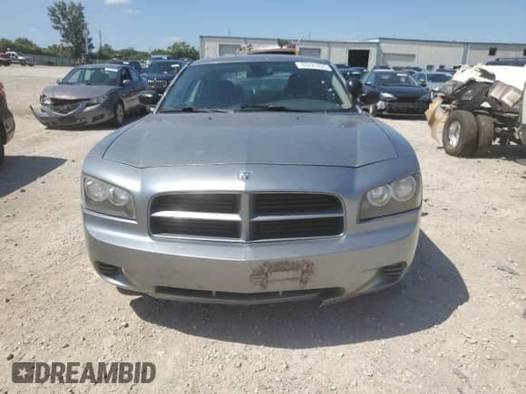 2007 Dodge Charger Police z VIN 2B3LA43H67H817466, wystawiony jako Copart lot #63225325 z przebiegiem Nie podano mil oraz Czysty tytuł • Clean title. Historia ofert i sprzedaży dostępna na DreamBid. Obrazek 5.