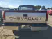 1989 Chevrolet Silverado 1500 с VIN 1GCDC14K8KZ106723, выставлен на аукционе Copart как лот 76841484 с пробегом 242 332 миль миль и Списание • Salvage title. История ставок и продаж доступна на DreamBid. Изображение 6.
