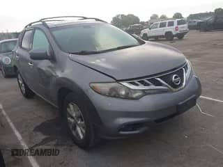 2013 Nissan Murano LE z VIN JN8AZ1MU6DW211191, wystawiony jako IAAI lot #42385422 z przebiegiem 207 553 mil mil oraz . Historia ofert i sprzedaży dostępna na DreamBid. Obrazek 1.
