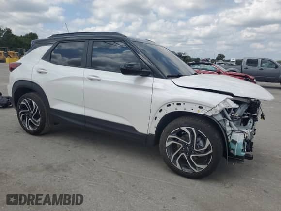 2025 Chevrolet TrailBlazer RS с VIN KL79MTSL9SB195721, выставлен на аукционе Copart как лот 69958565 с пробегом 3 836 миль миль и Списание • Salvage title. История ставок и продаж доступна на DreamBid. Изображение 4.