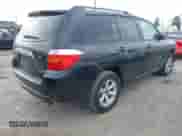 2008 Toyota Highlander z VIN JTEES41A182024219, wystawiony jako IAAI lot #43361831 z przebiegiem 246 853 mil mil oraz . Historia ofert i sprzedaży dostępna na DreamBid. Obrazek 4.