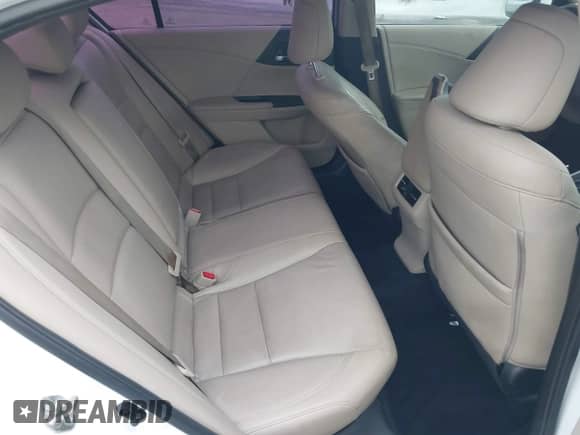 2017 Honda Accord Touring z VIN 1HGCR3F91HA019349, wystawiony jako IAAI lot #43586325 z przebiegiem 128 279 mil mil oraz . Historia ofert i sprzedaży dostępna na DreamBid. Obrazek 8.