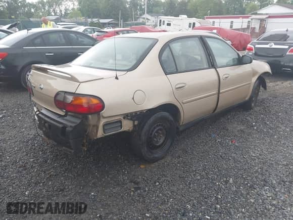 2001 Chevrolet Malibu с VIN 1G1ND52J816134940, выставлен на аукционе IAAI как лот 42270283 с пробегом 159 118 миль миль и . История ставок и продаж доступна на DreamBid. Изображение 4.