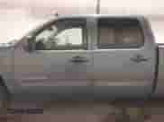 2011 Chevrolet Silverado 1500 LS z VIN 3GCPKREA7BG342977, wystawiony jako IAAI lot #42875452 z przebiegiem 203 897 mil mil oraz . Historia ofert i sprzedaży dostępna na DreamBid. Obrazek 14.