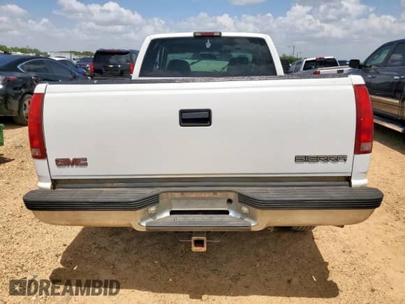 1998 GMC Sierra 1500 с VIN 1GTEC19R4WR504009, выставлен на аукционе Copart как лот 61786725 с пробегом 261 876 миль миль и Списание • Salvage title. История ставок и продаж доступна на DreamBid. Изображение 6.