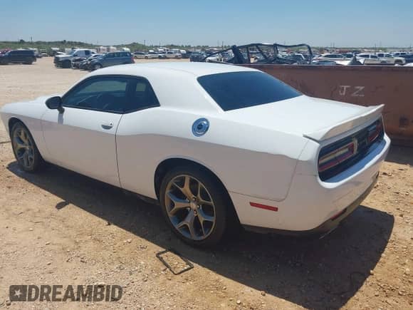 2016 Dodge Challenger SXT with VIN 2C3CDZAG4GH201752, listed as a IAAI auction lot 42930756 with 172,199 mi miles and . Bid and sale history available at DreamBid. Image 3.