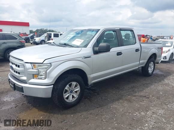 2015 Ford F-150 XLT z VIN 1FTFW1EF1FFA60029, wystawiony jako IAAI lot #43280764 z przebiegiem 113 537 mil mil oraz . Historia ofert i sprzedaży dostępna na DreamBid. Obrazek 21.