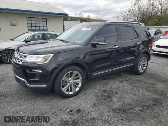 2018 Ford Explorer Limited с VIN 1FM5K8F83JGC16716, выставлен на аукционе Copart как лот 87277445 с пробегом 115 083 миль миль и Списание • Salvage title. История ставок и продаж доступна на DreamBid. Изображение 1.