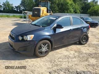 2015 Chevrolet Sonic LS с VIN 1G1JA5SH6F4208668, выставлен на аукционе Copart как лот 67177525 с пробегом 123 590 миль миль и Списание • Salvage title. История ставок и продаж доступна на DreamBid. Изображение 1.