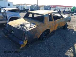 1985 Chevrolet Monte Carlo Sport с VIN 1G1GZ37Z1FR129601, выставлен на аукционе IAAI как лот 43353746 с пробегом Не указан миль и . История ставок и продаж доступна на DreamBid. Изображение 4.