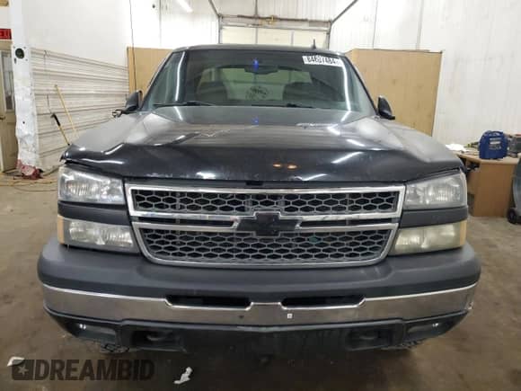 2007 Chevrolet Silverado 1500 LT1 z VIN 2GCEK13Z971101553, wystawiony jako Copart lot #84607484 z przebiegiem 205 845 mil mil oraz Szkoda całkowita • Salvage title. Historia ofert i sprzedaży dostępna na DreamBid. Obrazek 5.