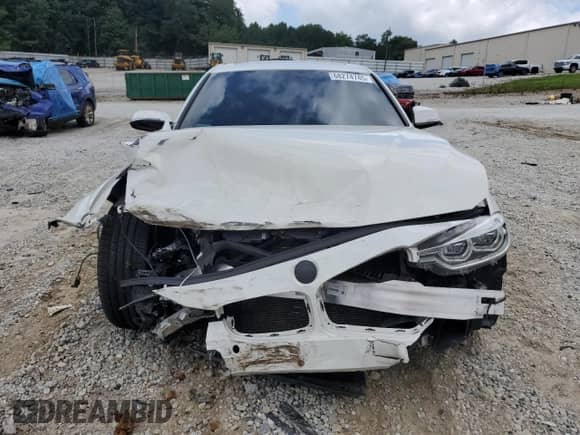 2016 BMW 3 Series 340i xDrive с VIN WBA8B7C53GK702855, выставлен на аукционе Copart как лот 68274745 с пробегом 58 347 миль миль и Списание • Salvage title. История ставок и продаж доступна на DreamBid. Изображение 5.