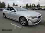 2011 BMW 5 Series 528i с VIN WBAFR1C50BC746640, выставлен на аукционе Copart как лот 82195815 с пробегом 141 124 миль миль и Списание • Salvage title. История ставок и продаж доступна на DreamBid. Изображение 4.