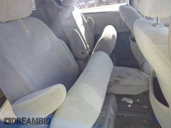 2015 Toyota Sienna LE with VIN 5TDKK3DC4FS574213, listed as a IAAI auction lot 43499386 with 205,058 mi miles and . Bid and sale history available at DreamBid. Image 8.