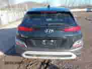 2022 Hyundai Kona SE с VIN KM8K22AB9NU875233, выставлен на аукционе IAAI как лот 41501284 с пробегом 65 332 миль миль и . История ставок и продаж доступна на DreamBid. Изображение 17.